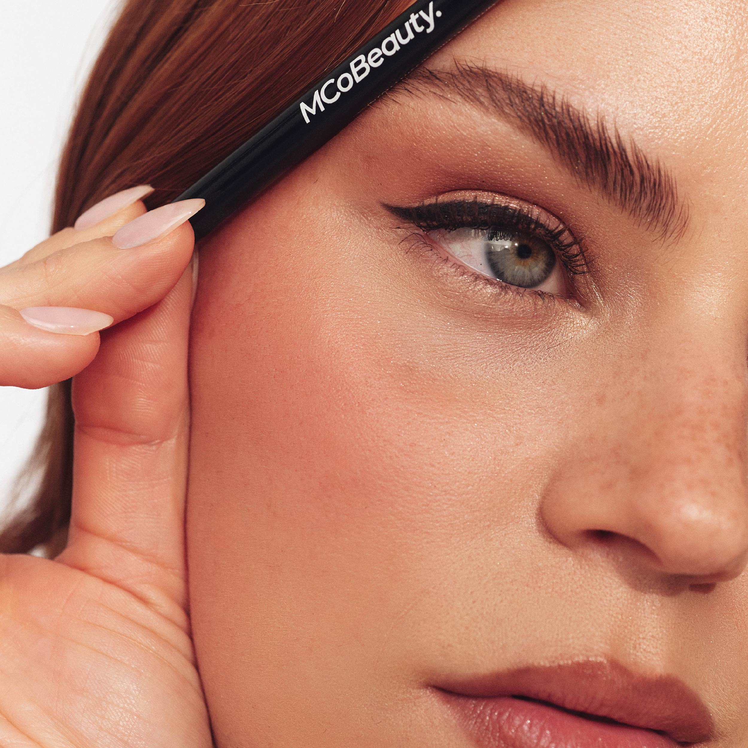 Line & Define Kohl Eyeliner - Image 7