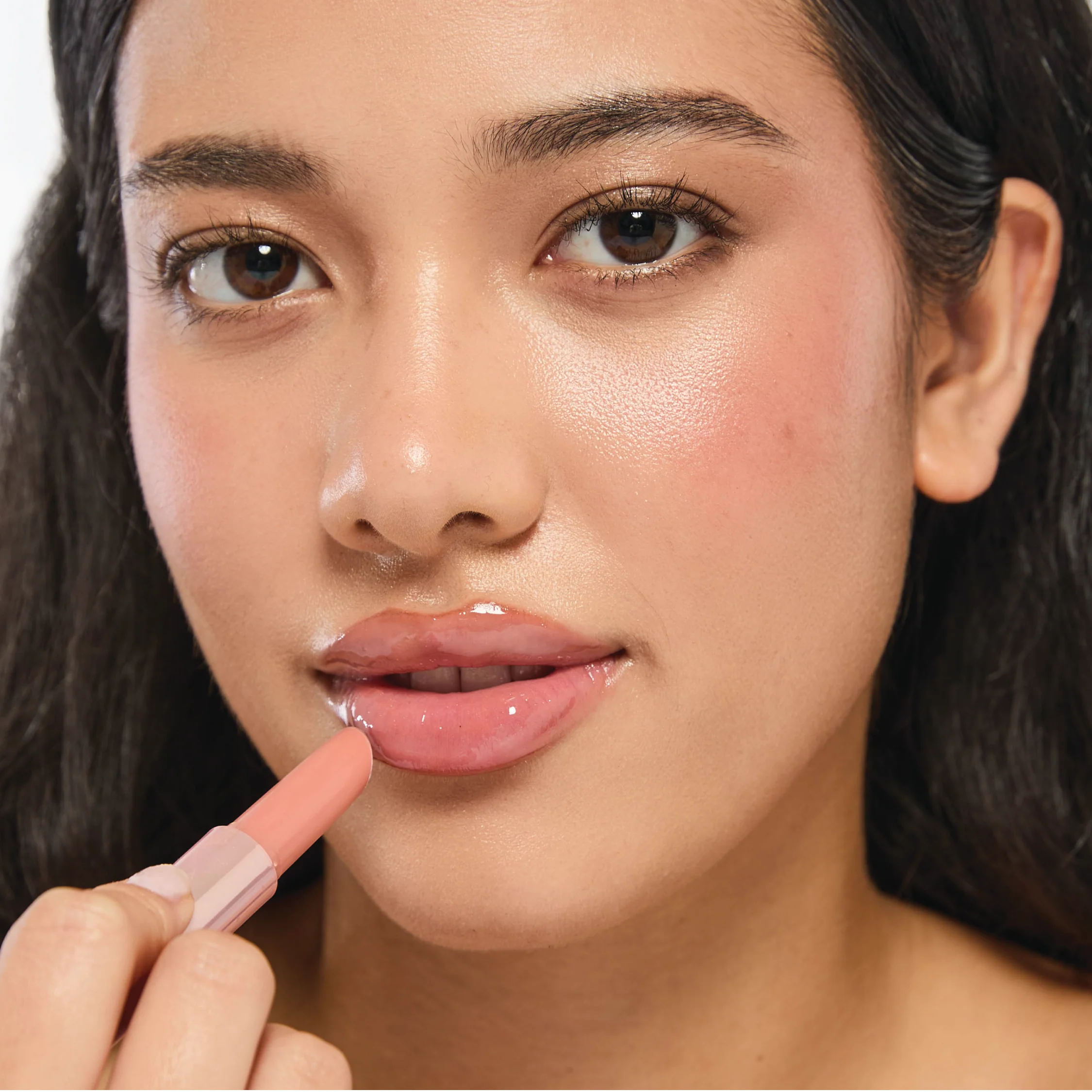 Lip Plump 4-in-1 Hydrating Lacquer - Image 5